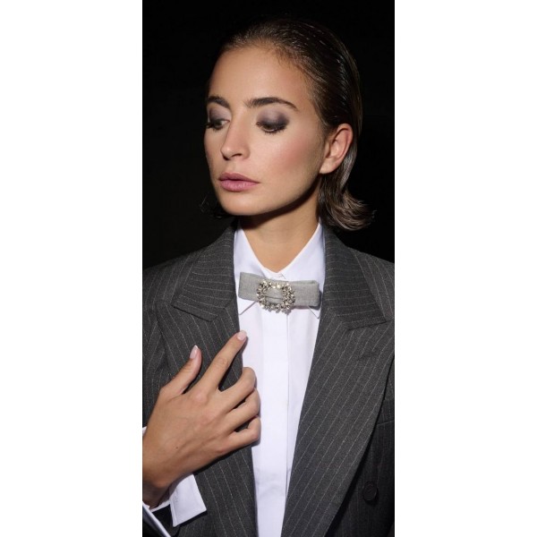 CATHERINE OSTI sagė Lise Grey